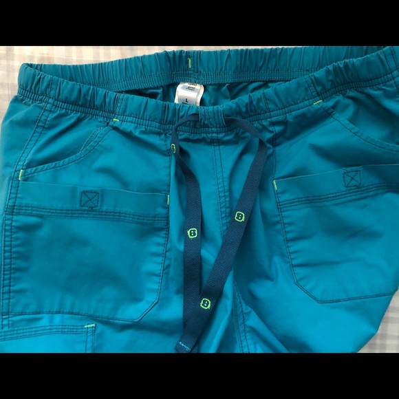 WonderWink scrub pants - Picture 2 of 5